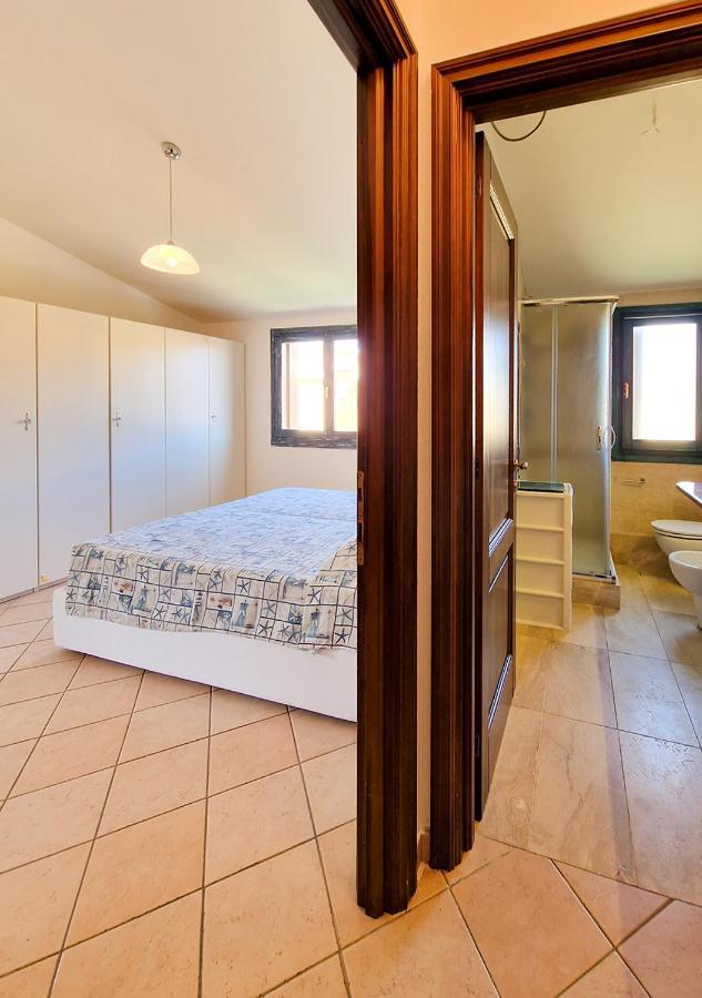 Murphy Holiday Home - Residenza Aldo Moro 02 La Maddalena  Zewnętrze zdjęcie